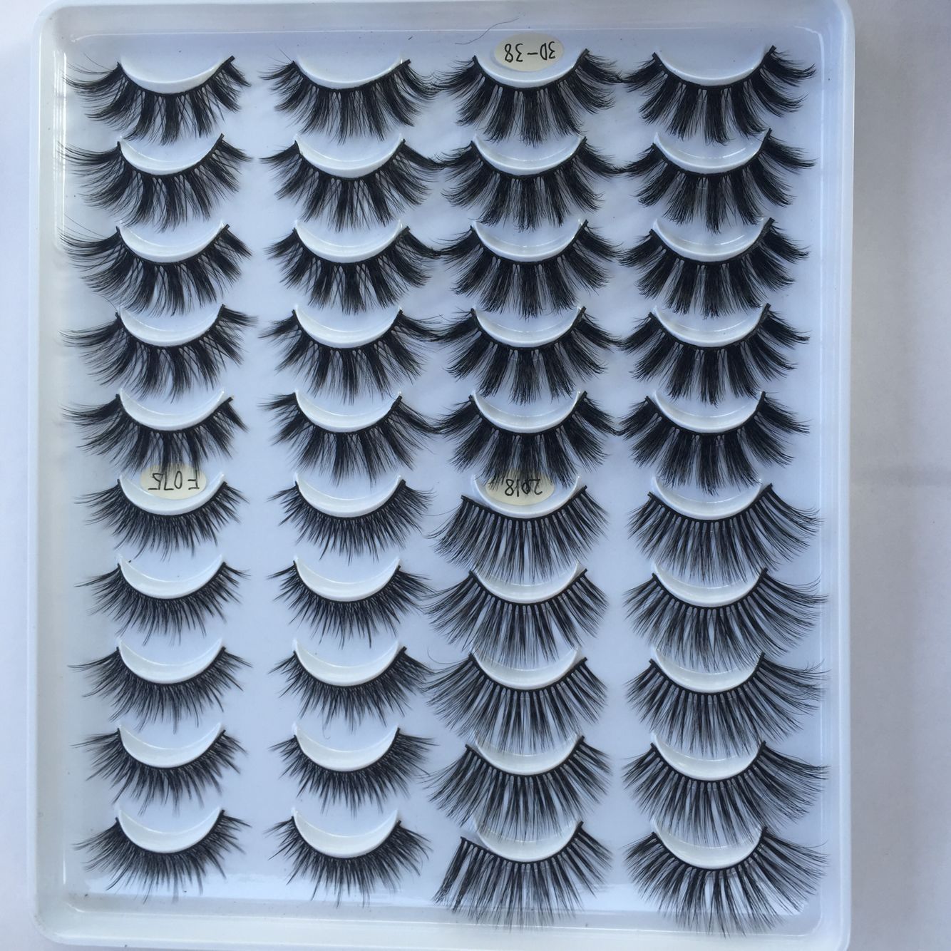 20 Pairs Of False Eyelashes Three-dimensional Multi-layer Mixed Eyelashes 20 Pairs Of False Eyelashes Three-dimensional Multi-layer Mixed Eyelashes